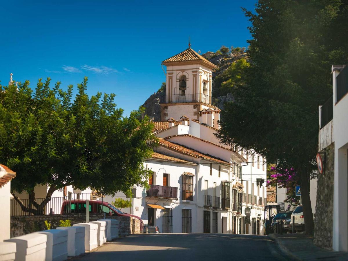 Hotel Fuerte Grazalema Exterior photo